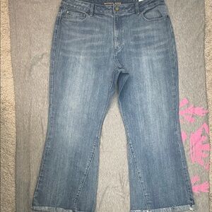 Michael Kors Women's Light Blue Flare Cropped Jeans